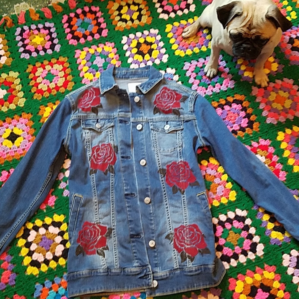 LULAROE Jaxon Jean jacket size small ROses!!